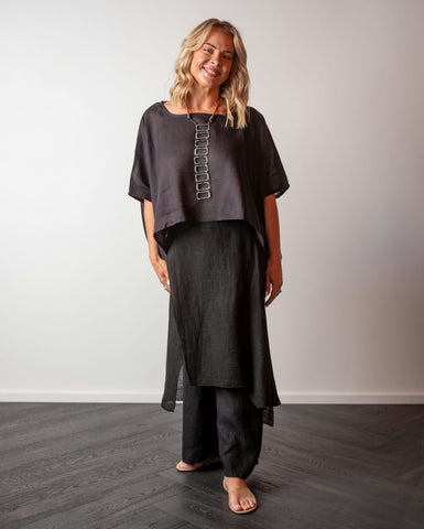 CAPRI TOP BLACK